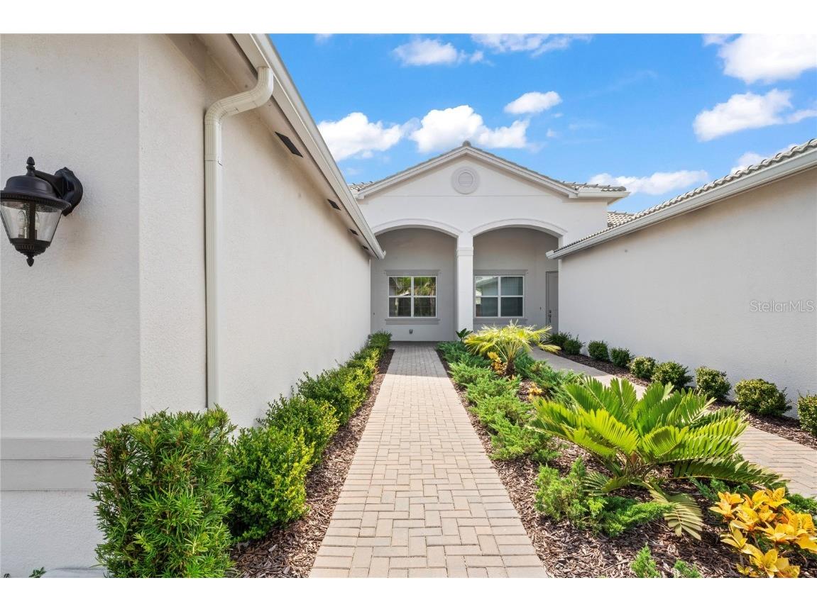 4906 Avila Lakes Drive Wimauma FL 33598 T3549455 image14