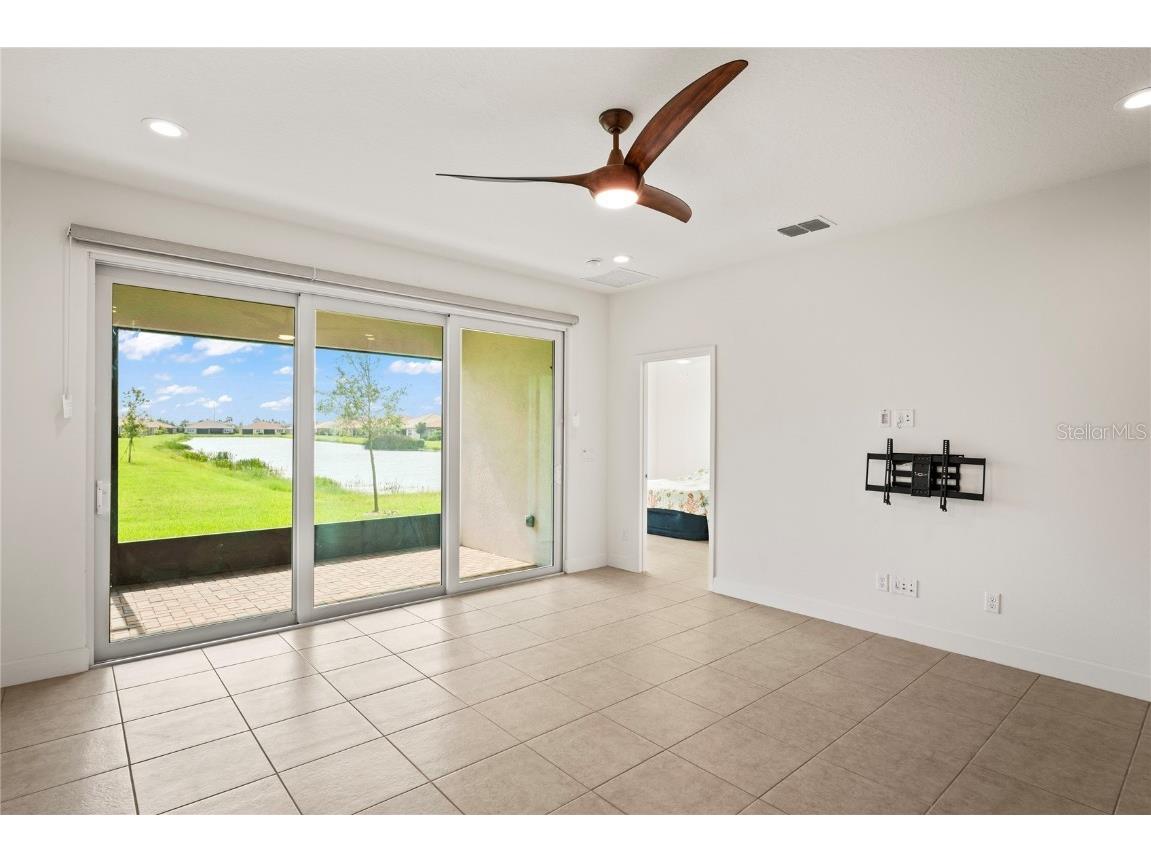 4906 Avila Lakes Drive Wimauma FL 33598 T3549455 image8