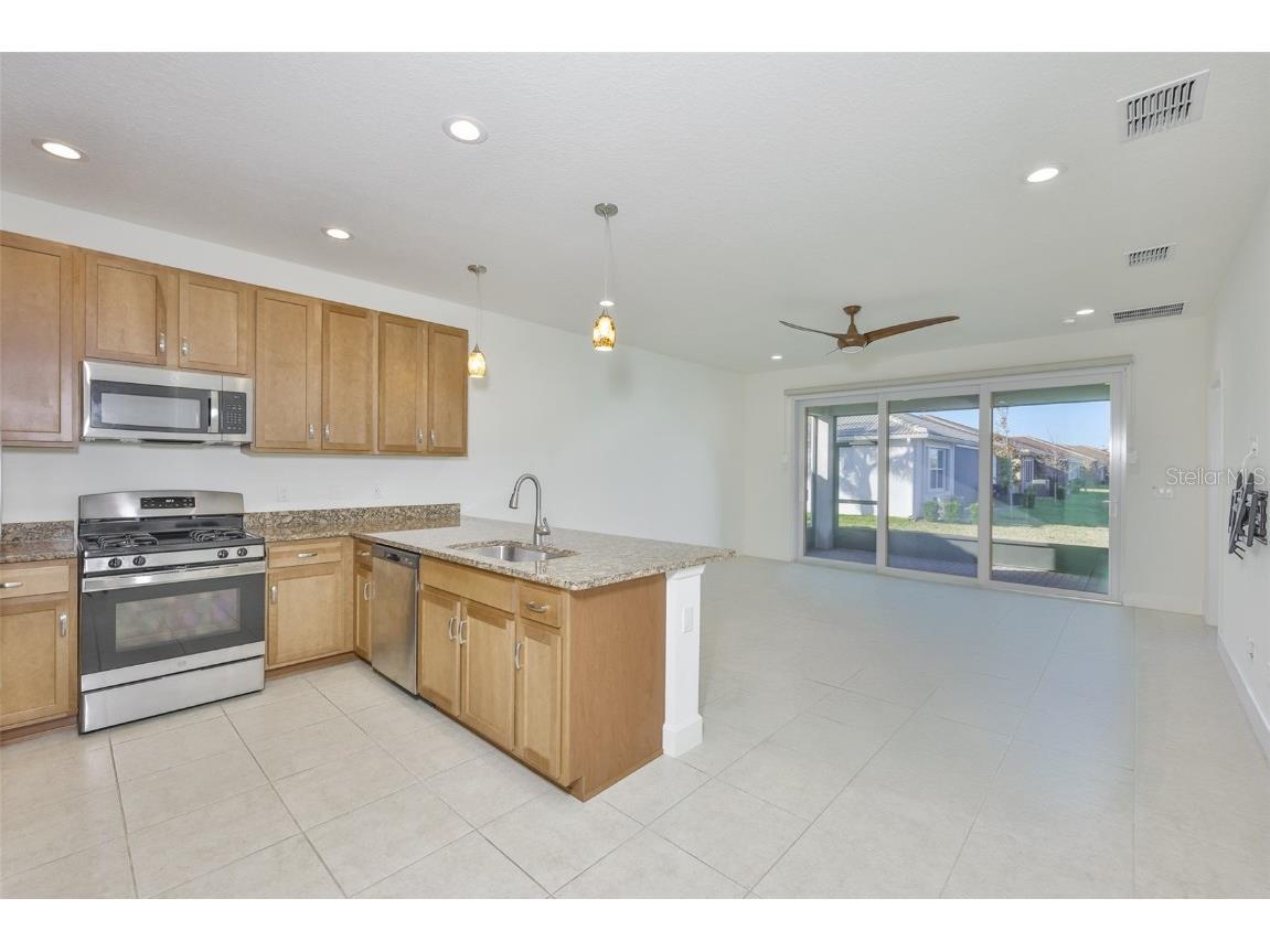 4906 Avila Lakes Drive Wimauma FL 33598 TB8458581 image7