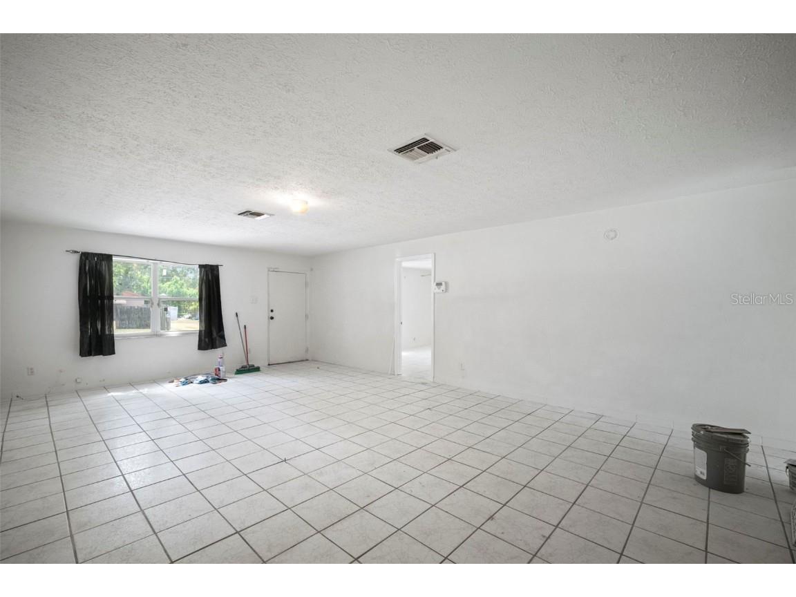 4906 E Idlewild Avenue Tampa FL 33610 TB8437499 image2