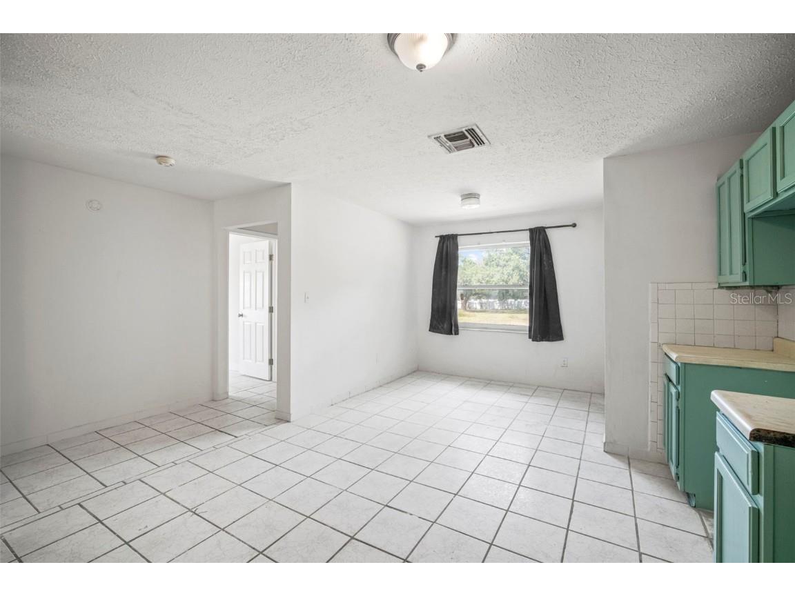 4906 E Idlewild Avenue Tampa FL 33610 TB8437499 image21