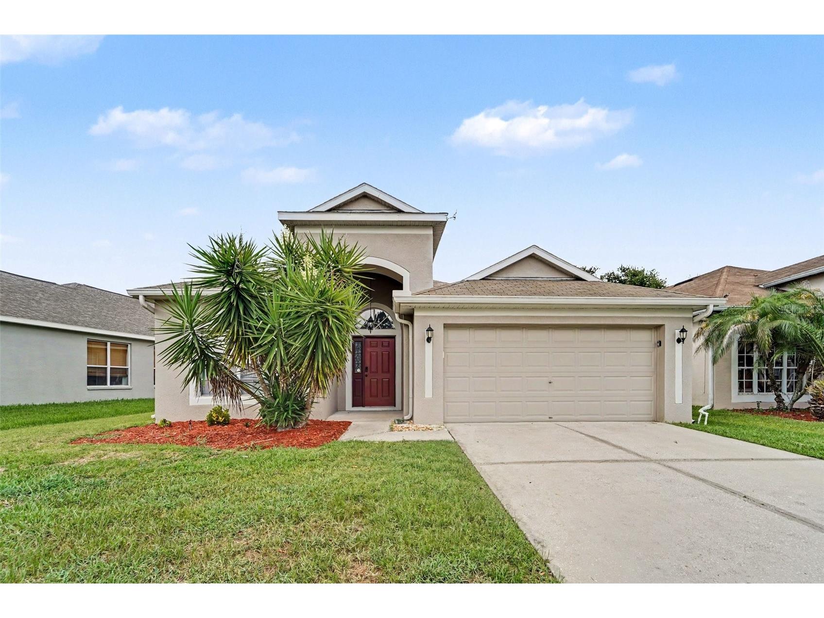 4906 Pennecott Way Wesley Chapel FL 33544 O6421045 image1