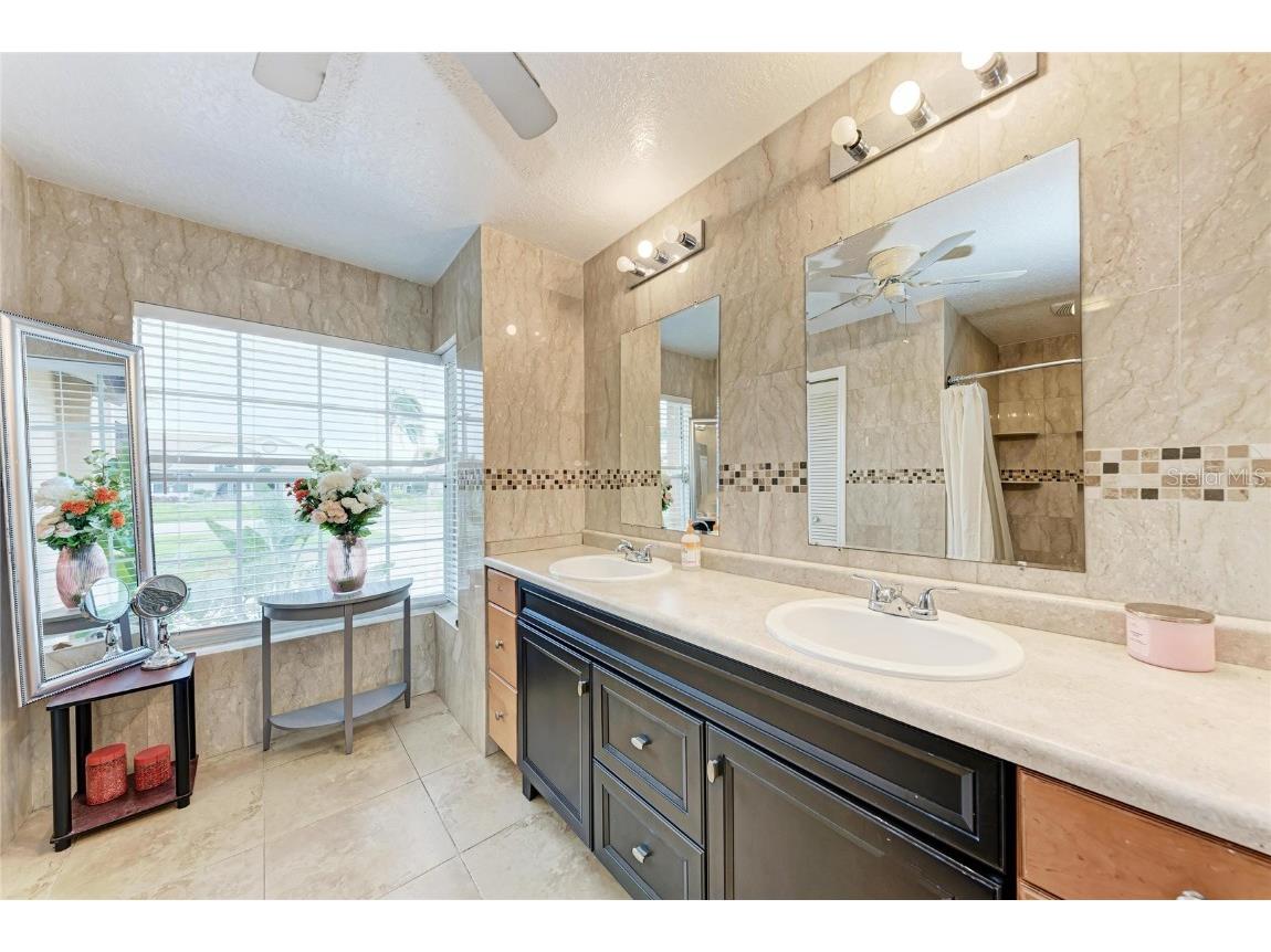 4906 Peridia Boulevard E Bradenton FL 34203 A4675555 image22