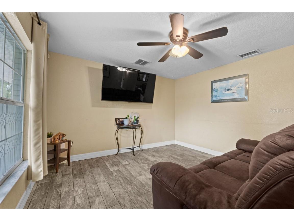 4906 Presidential Street Seffner FL 33584 TB8399109 image9