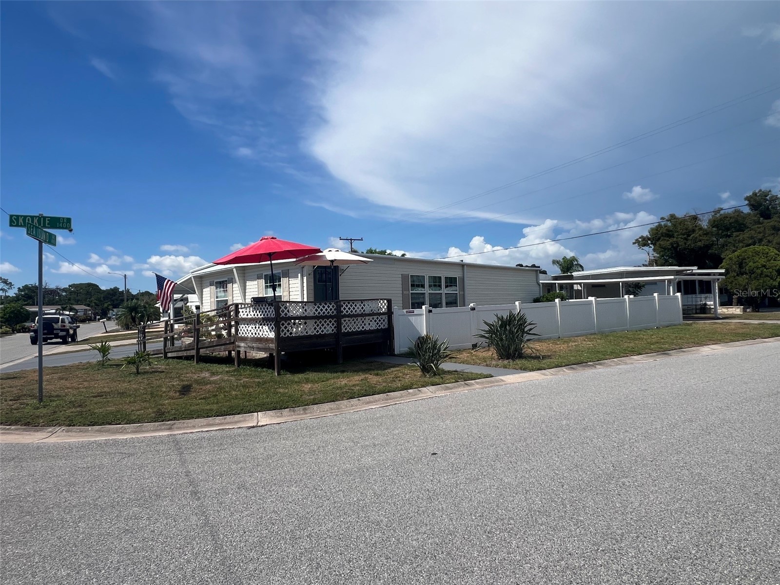 4906 Sea Island Avenue Sarasota FL 34234 A4697739 image2