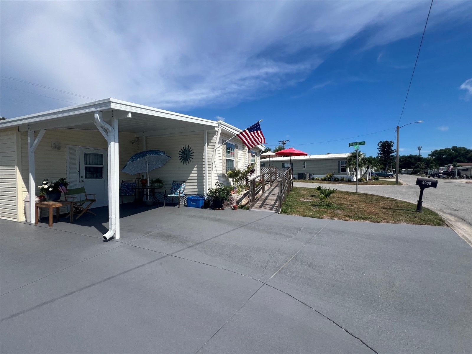 4906 Sea Island Avenue Sarasota FL 34234 A4697739 image20
