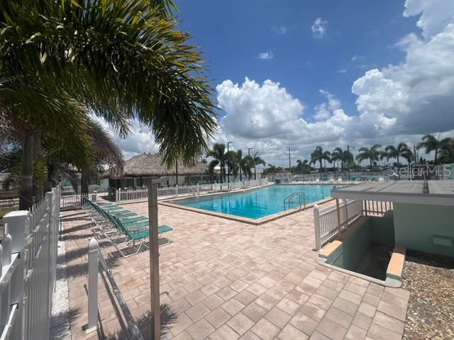 4906 Sea Island Avenue Sarasota FL 34234 A4697739 image25