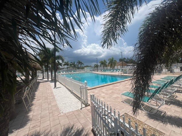 4906 Sea Island Avenue Sarasota FL 34234 A4697739 image26