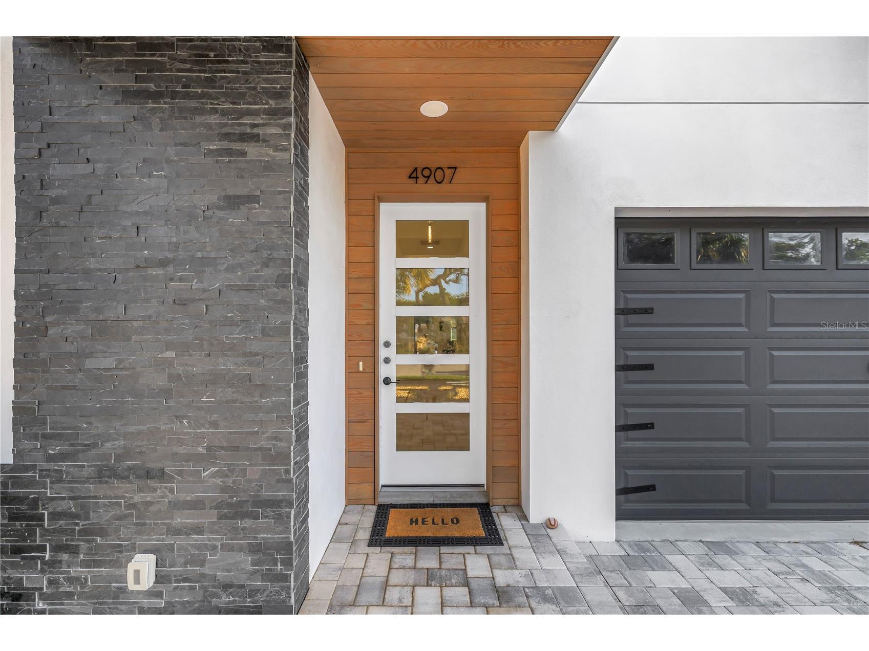4907 15th Avenue N Saint Petersburg FL 33710 TB8490804 image10