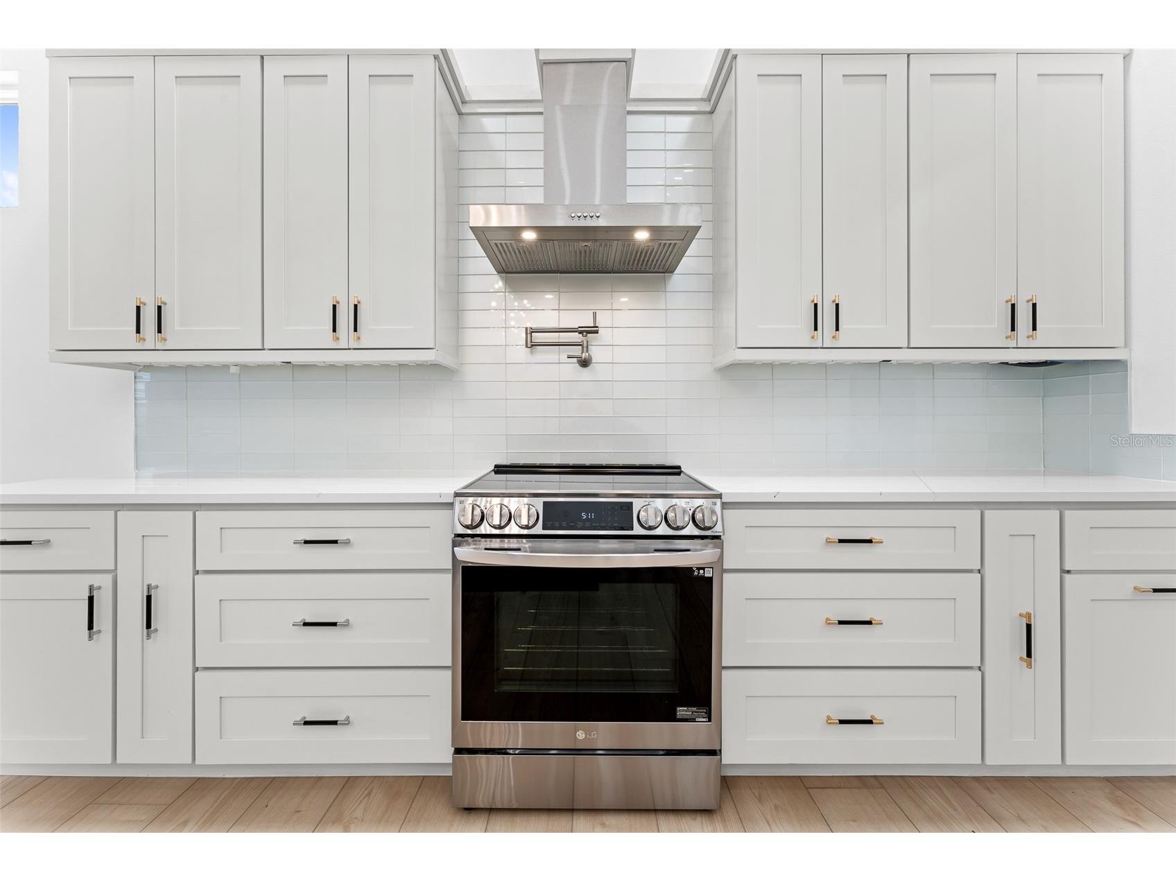 4907 15th Avenue N Saint Petersburg FL 33710 TB8490804 image22