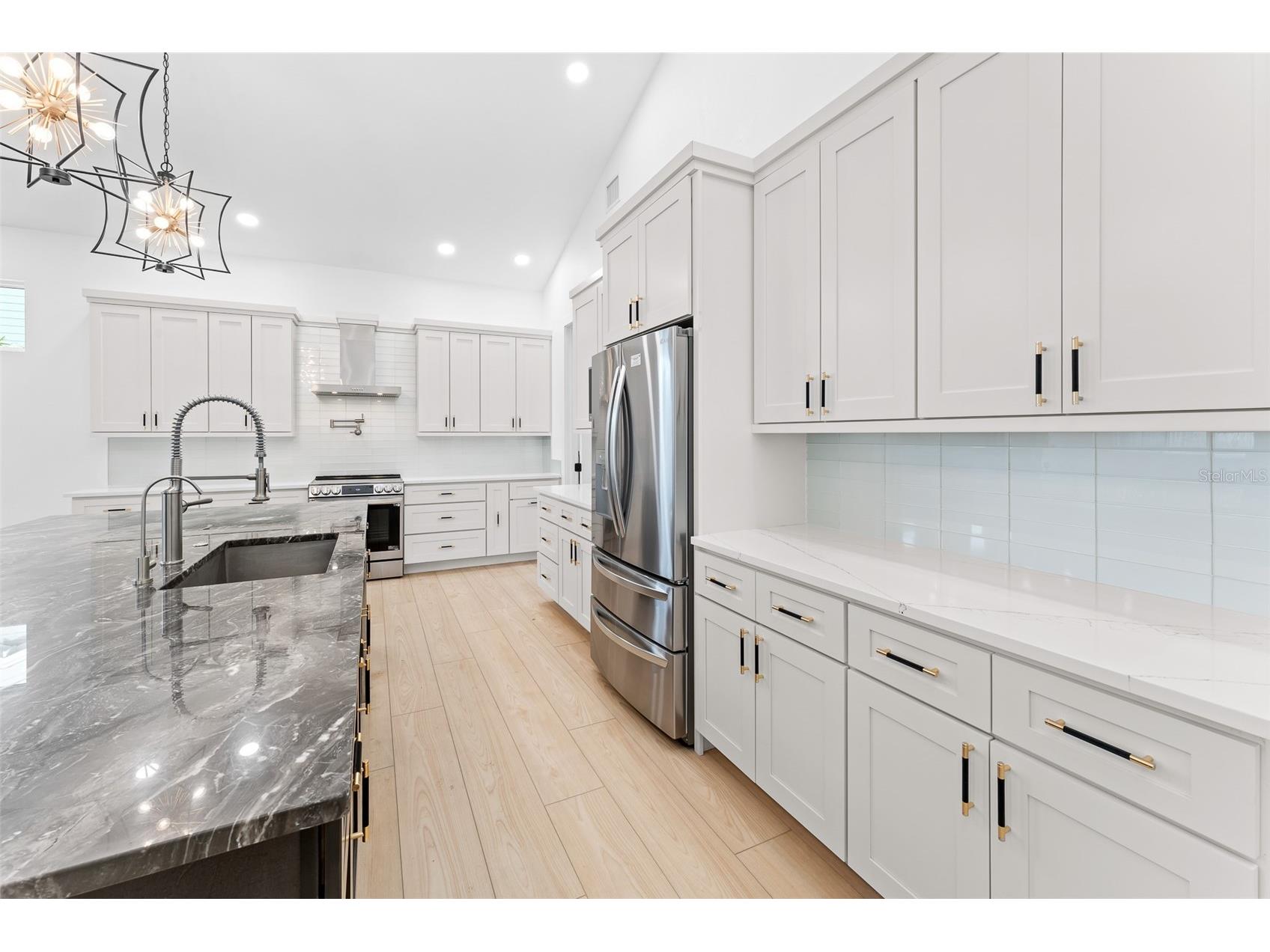 4907 15th Avenue N Saint Petersburg FL 33710 TB8490804 image23