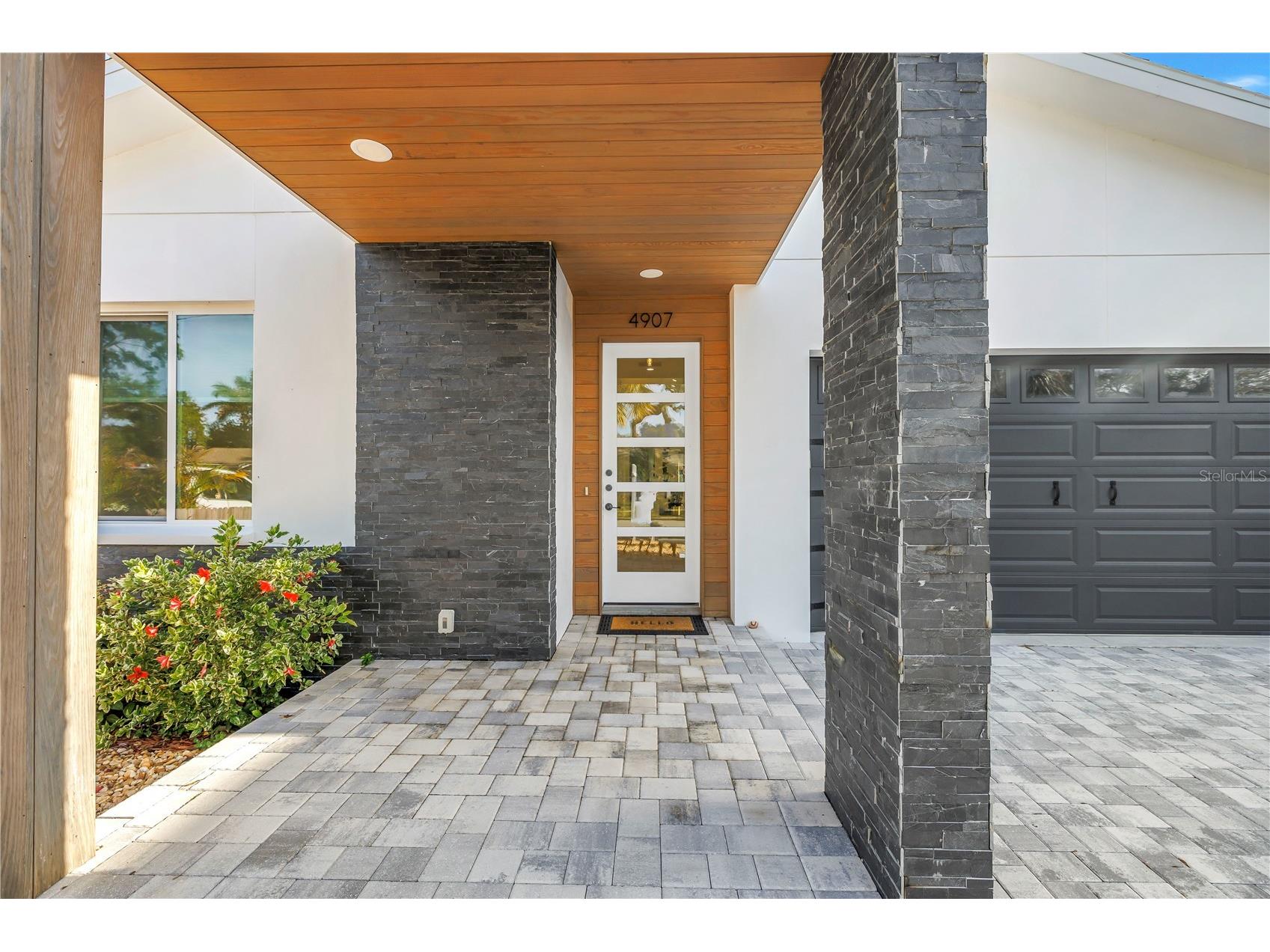 4907 15th Avenue N Saint Petersburg FL 33710 TB8490804 image44