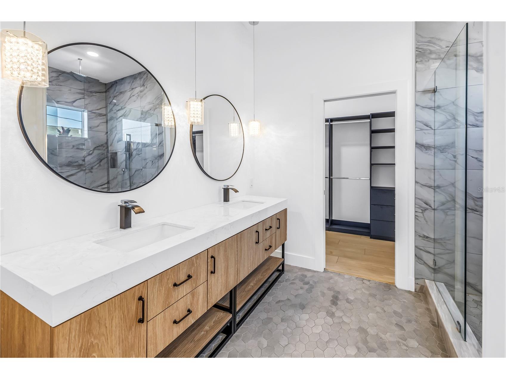 4907 15th Avenue N Saint Petersburg FL 33710 TB8490804 image9