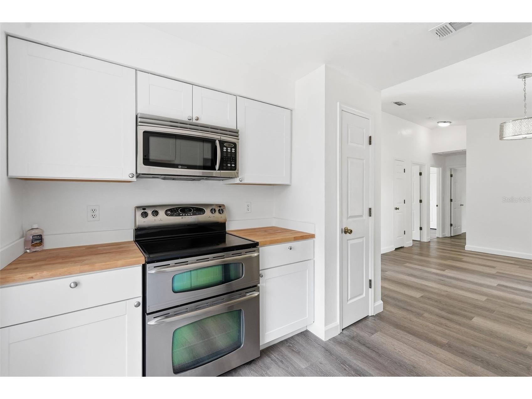 4907 Bradford Lane Tampa FL 33624 TB8501408 image11