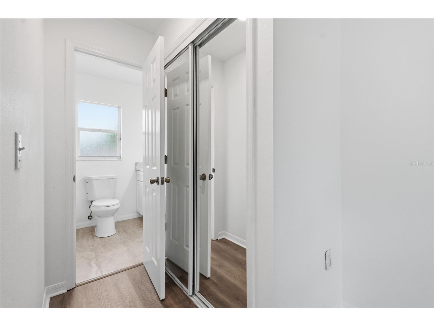 4907 Bradford Lane Tampa FL 33624 TB8501408 image25