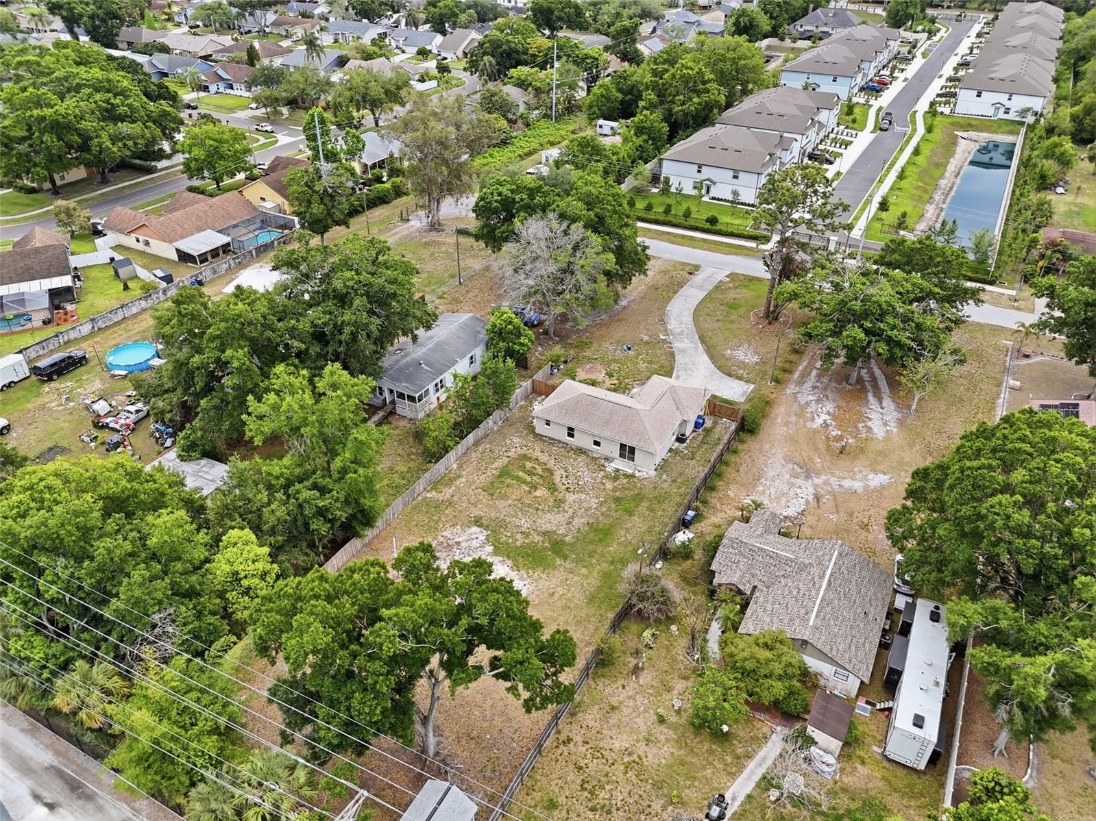 4907 Bradford Lane Tampa FL 33624 TB8501408 image38