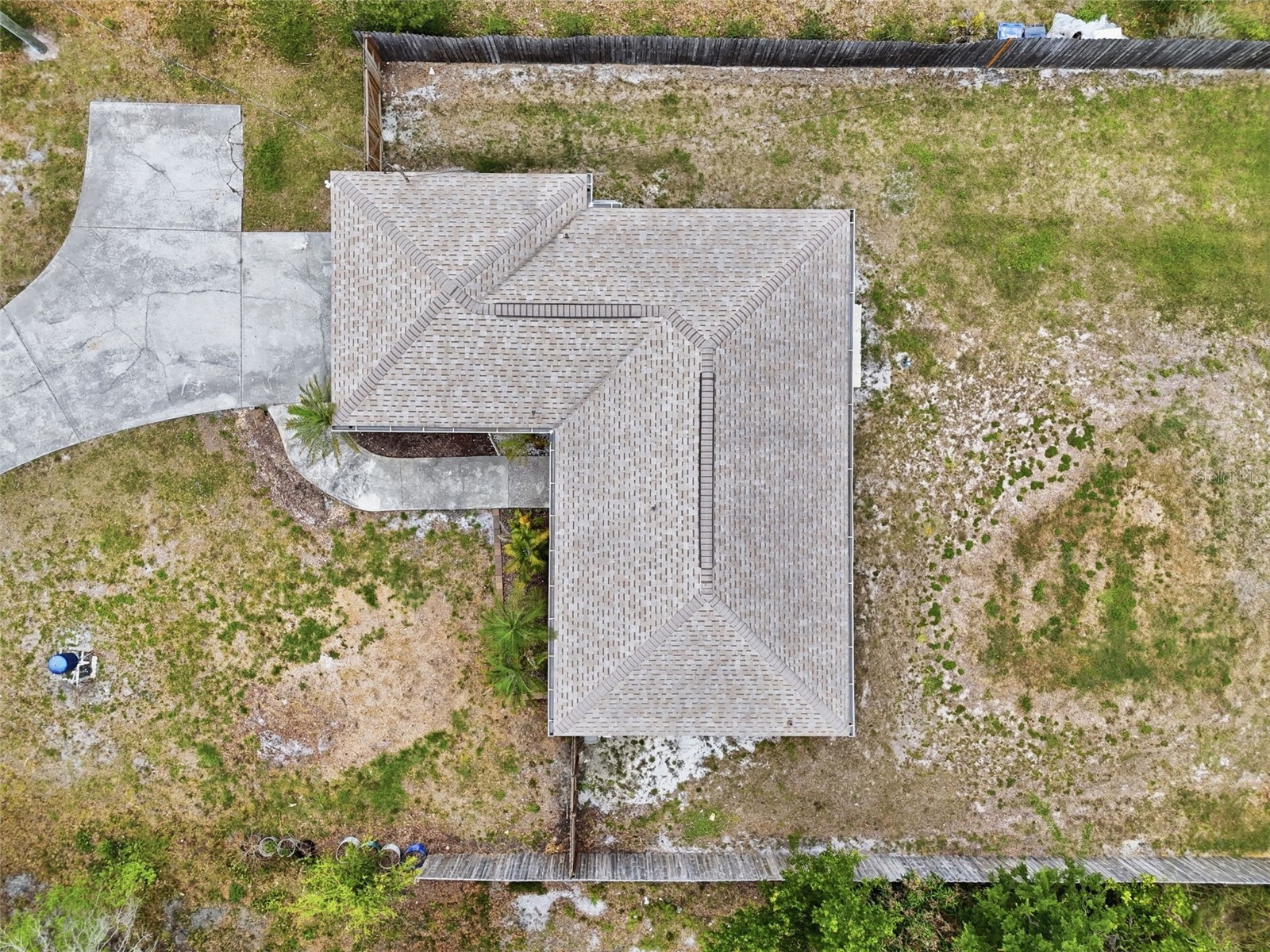 4907 Bradford Lane Tampa FL 33624 TB8501408 image4