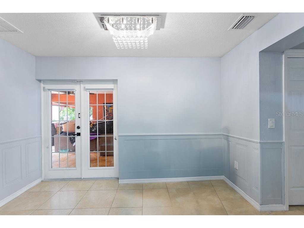4907 Carlyle Road Tampa FL 33615 TB8424348 image15