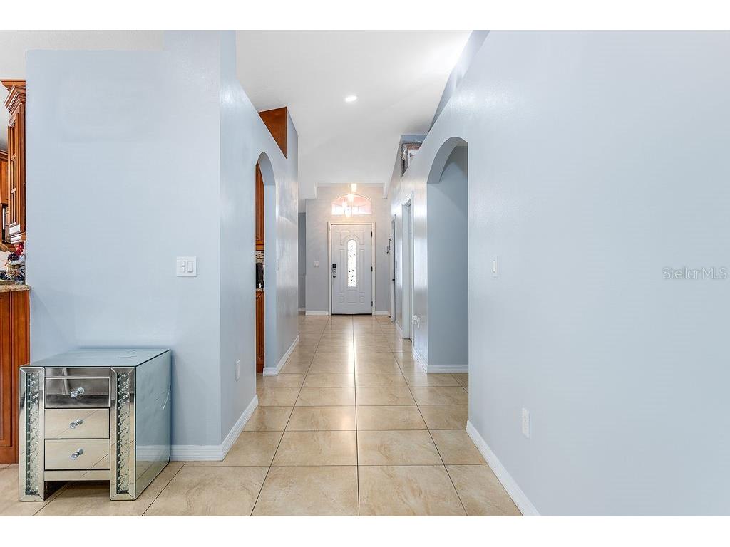 4907 Carlyle Road Tampa FL 33615 TB8424348 image8