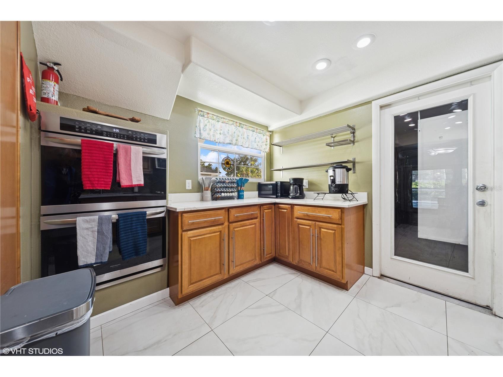 4907 Country Aire Lane Tampa FL 33624 TB8410381 image3