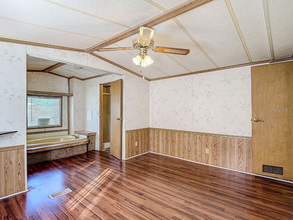 4907 Dacca Drive Tampa FL 33619 S5140104 image25