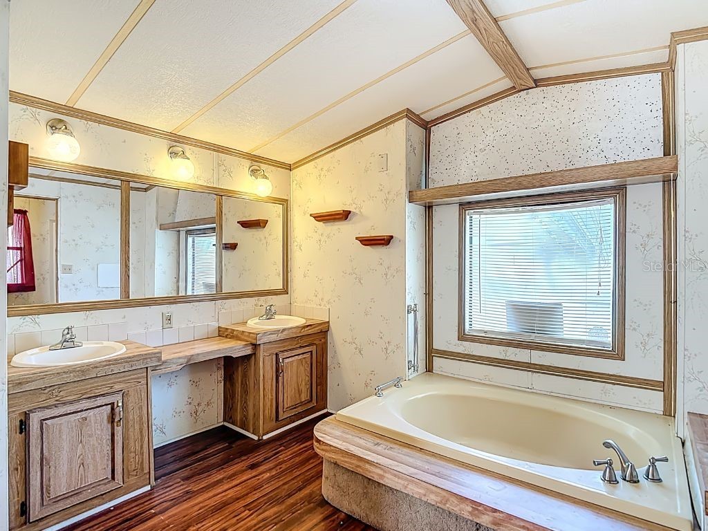 4907 Dacca Drive Tampa FL 33619 S5140104 image31