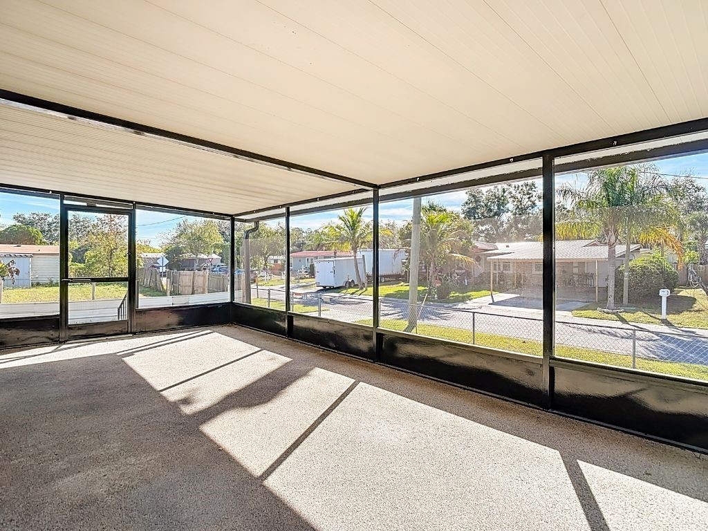 4907 Dacca Drive Tampa FL 33619 S5140104 image45