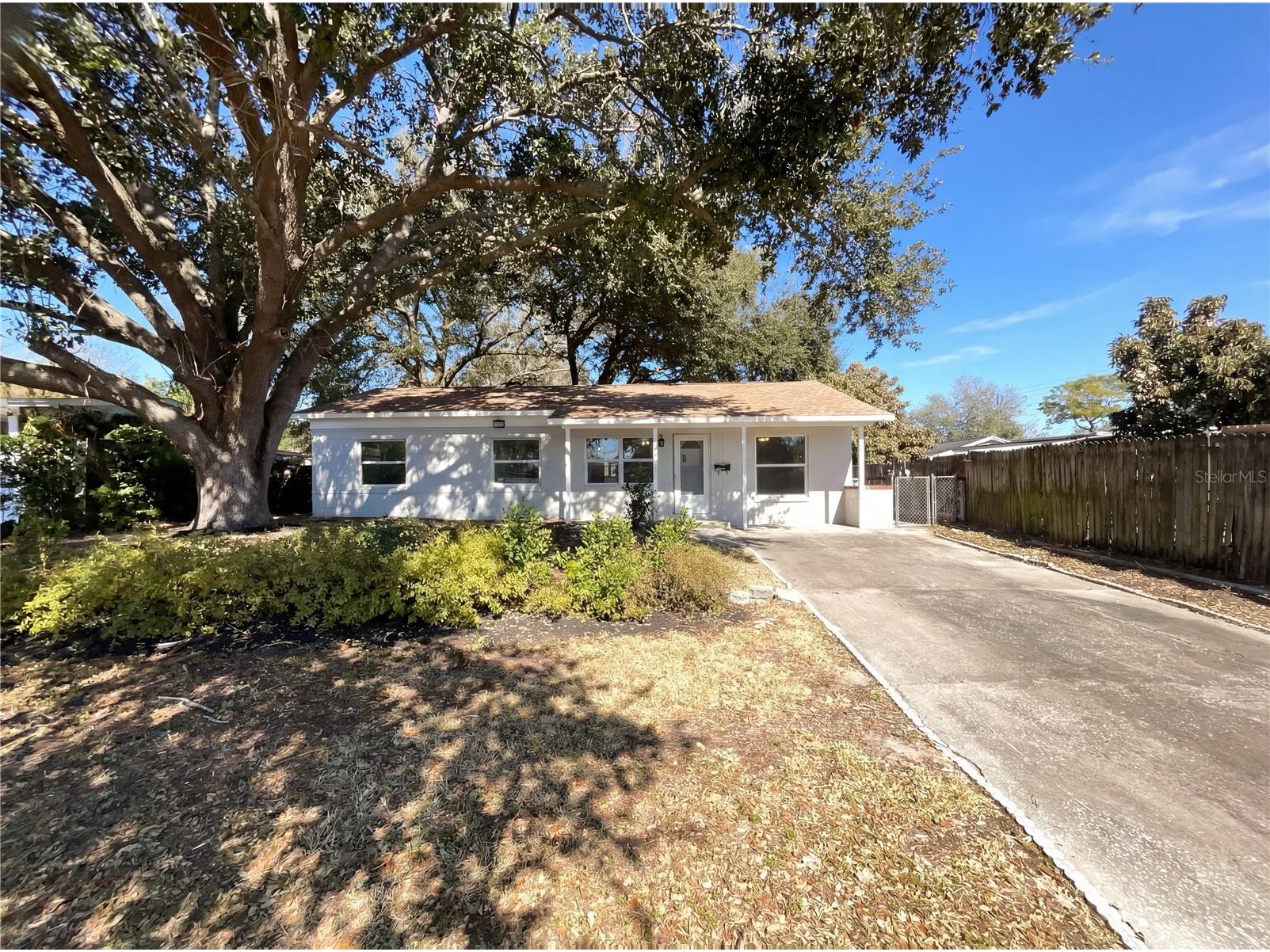 4907 Kipp Place Orlando FL 32808 O6380994 image1