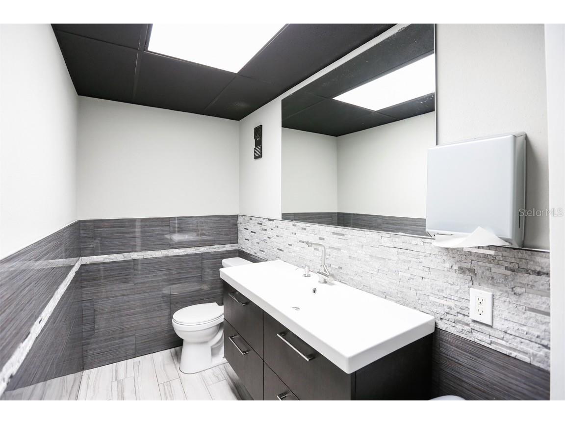 4907 N Florida Avenue #D7 Tampa FL 33603 TB8461619 image4