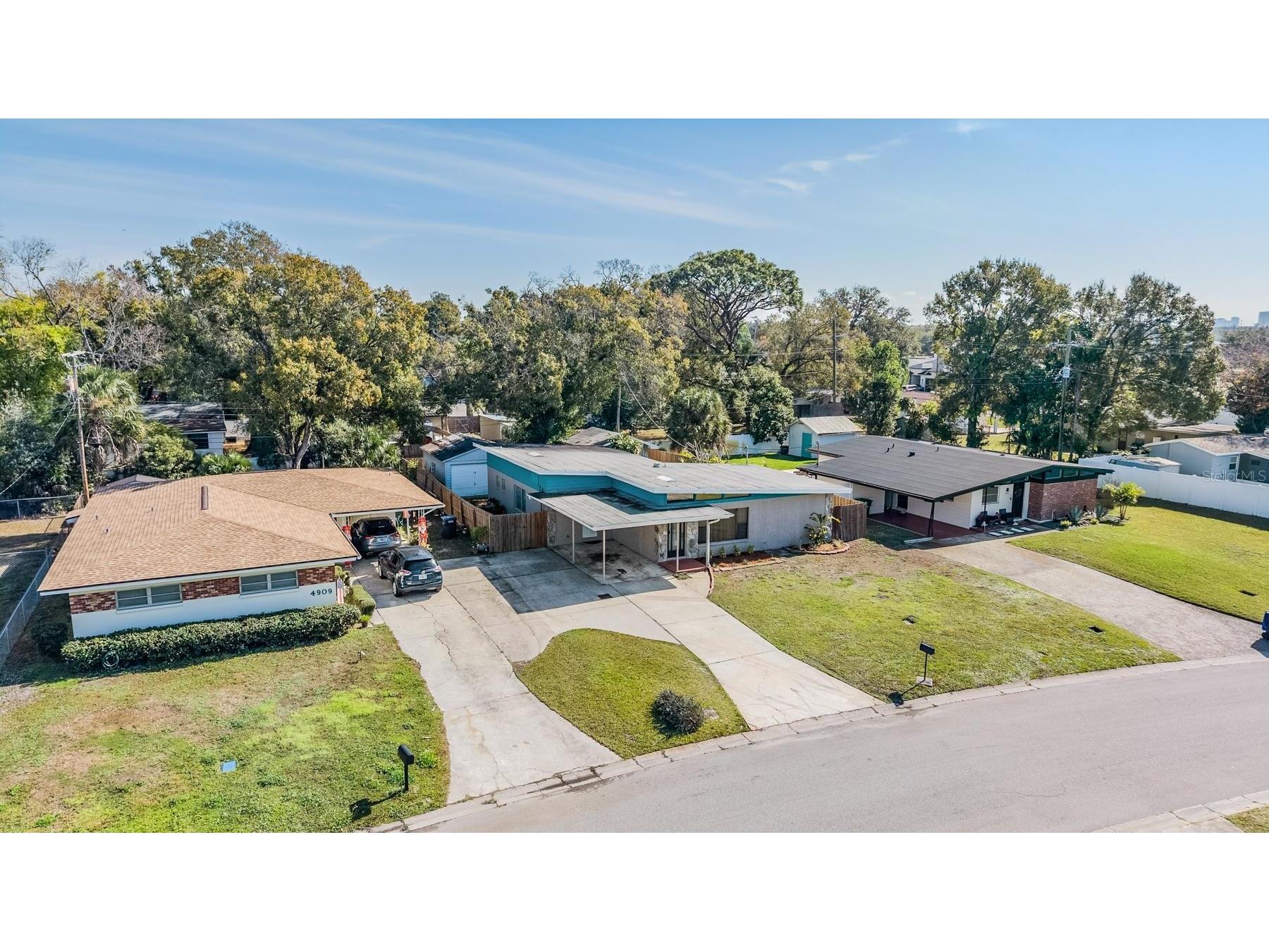 4907 N Mendenhall Drive Tampa FL 33603 TB8467730 image28