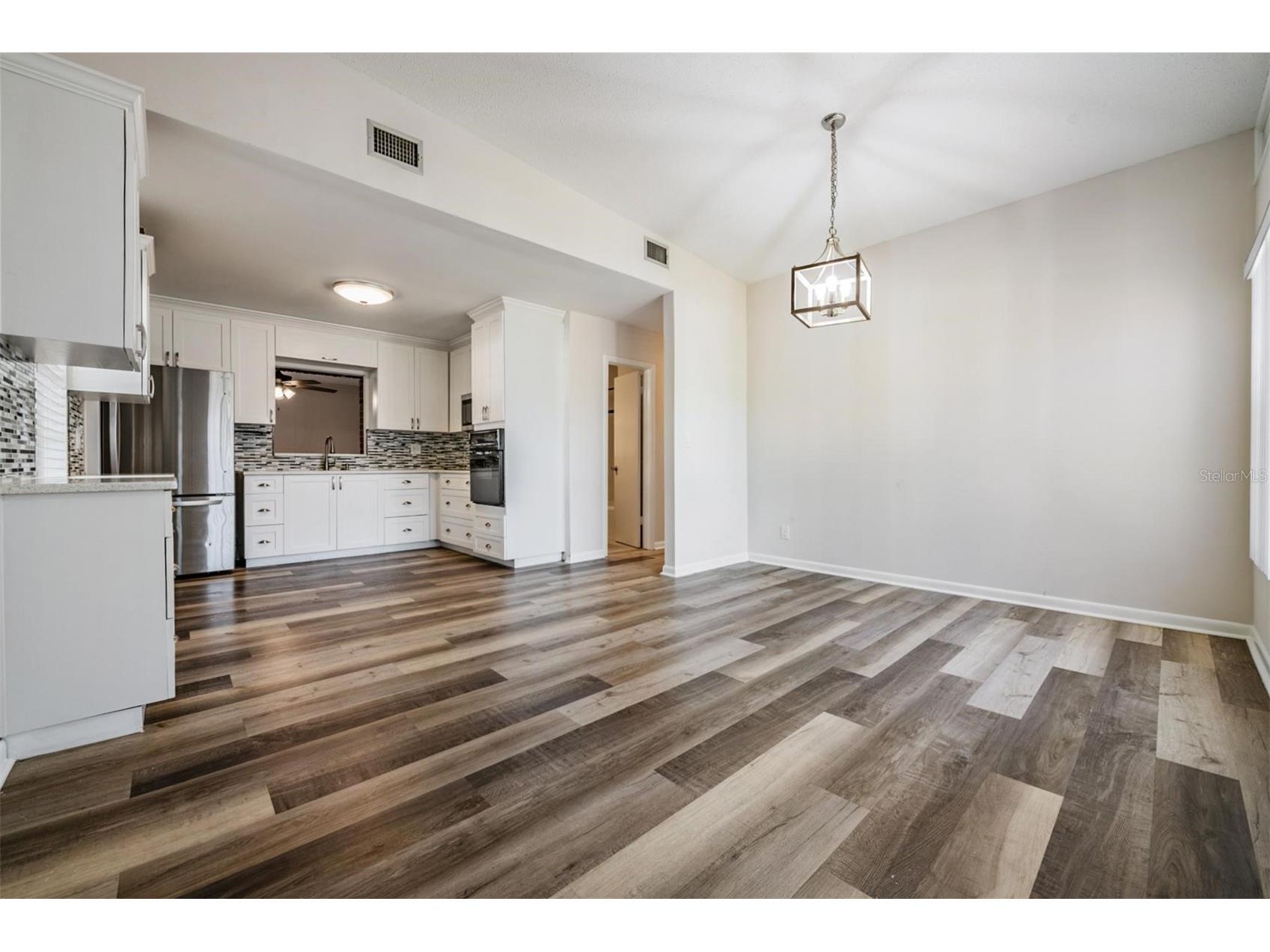 4907 N Mendenhall Drive Tampa FL 33603 TB8467730 image4