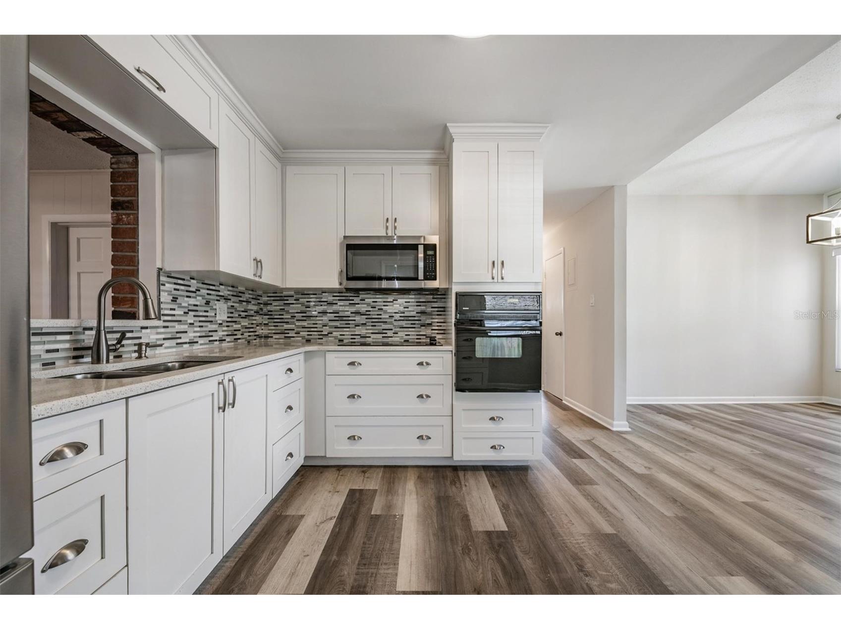 4907 N Mendenhall Drive Tampa FL 33603 TB8467730 image7