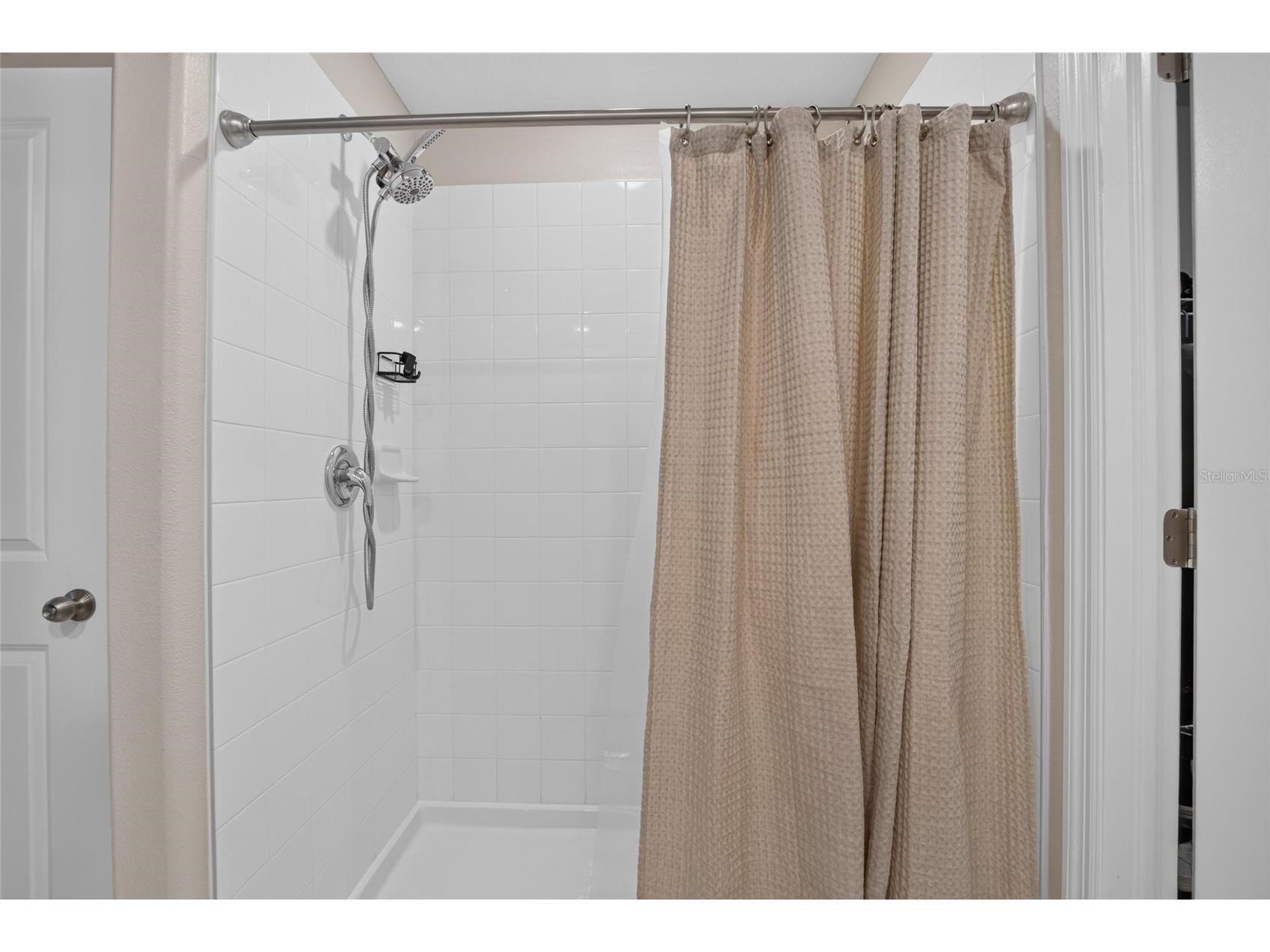 4907 Wild Senna Boulevard Tampa FL 33619 TB8525779 image28