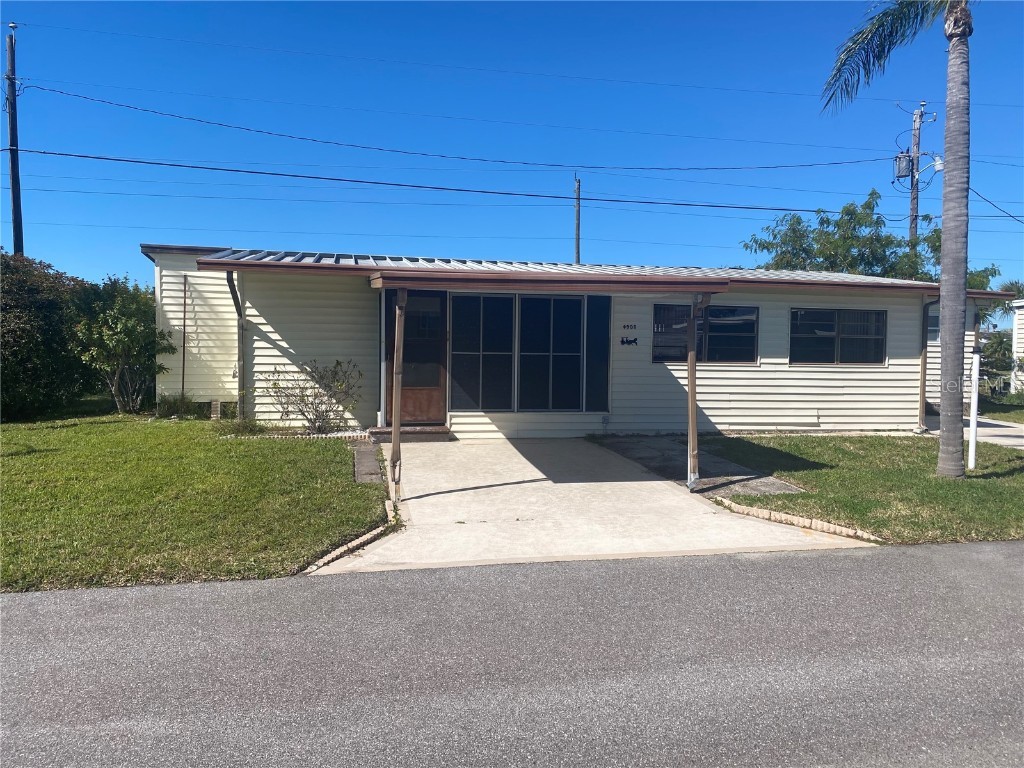 4908 1st A Street E Bradenton FL 34203 A4599620 image1