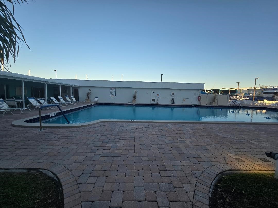 4908 38th Way S #103 Saint Petersburg FL 33711 TB8469324 image36