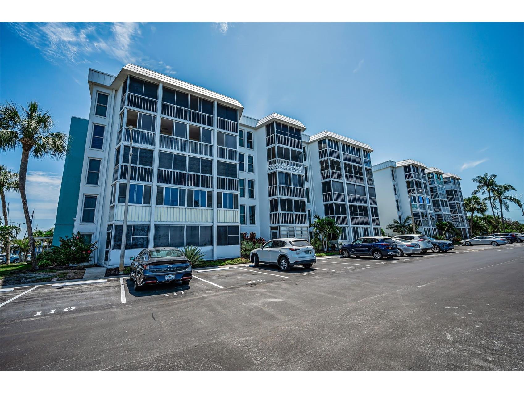 4908 38th Way S #204 Saint Petersburg FL 33711 TB8503470 image1