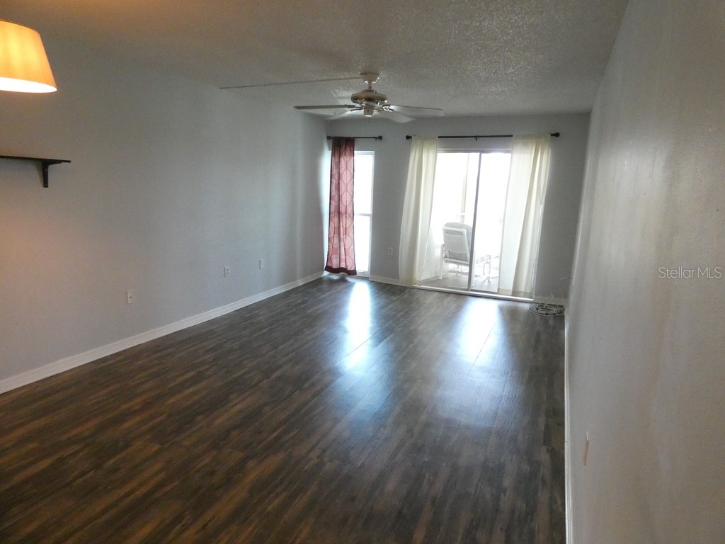 4908 38th Way S #303 Saint Petersburg FL 33711 W7886063 image16