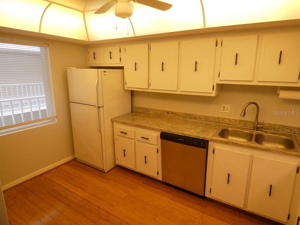 4908 38th Way S #303 Saint Petersburg FL 33711 W7886063 image2