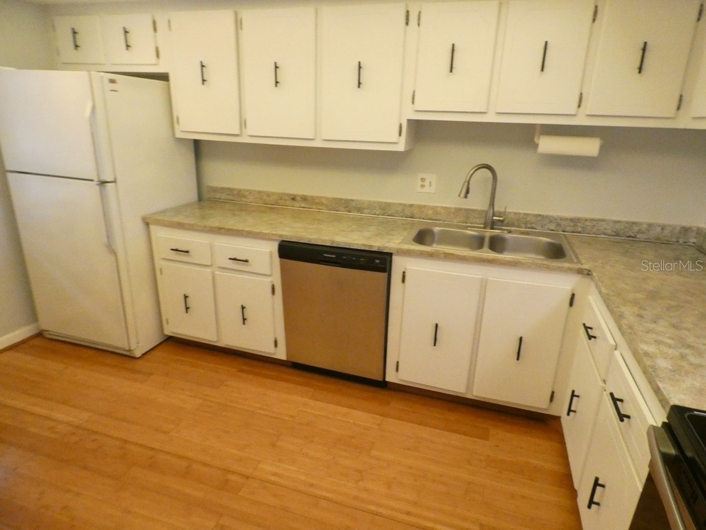 4908 38th Way S #303 Saint Petersburg FL 33711 W7886063 image20