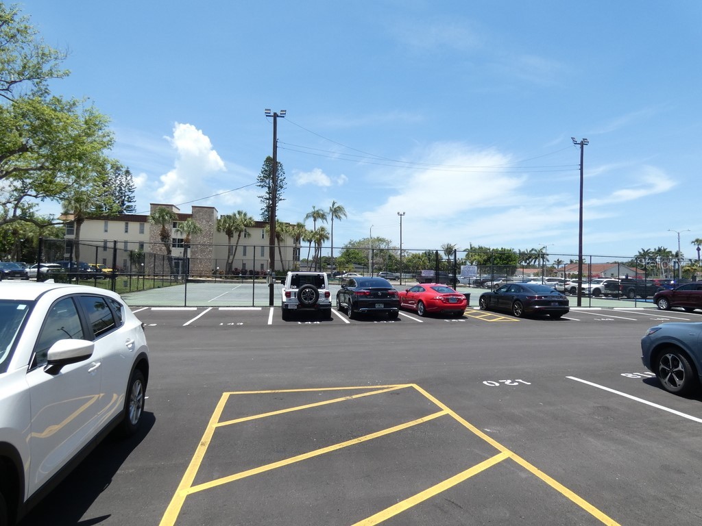 4908 38th Way S #303 Saint Petersburg FL 33711 W7886063 image28