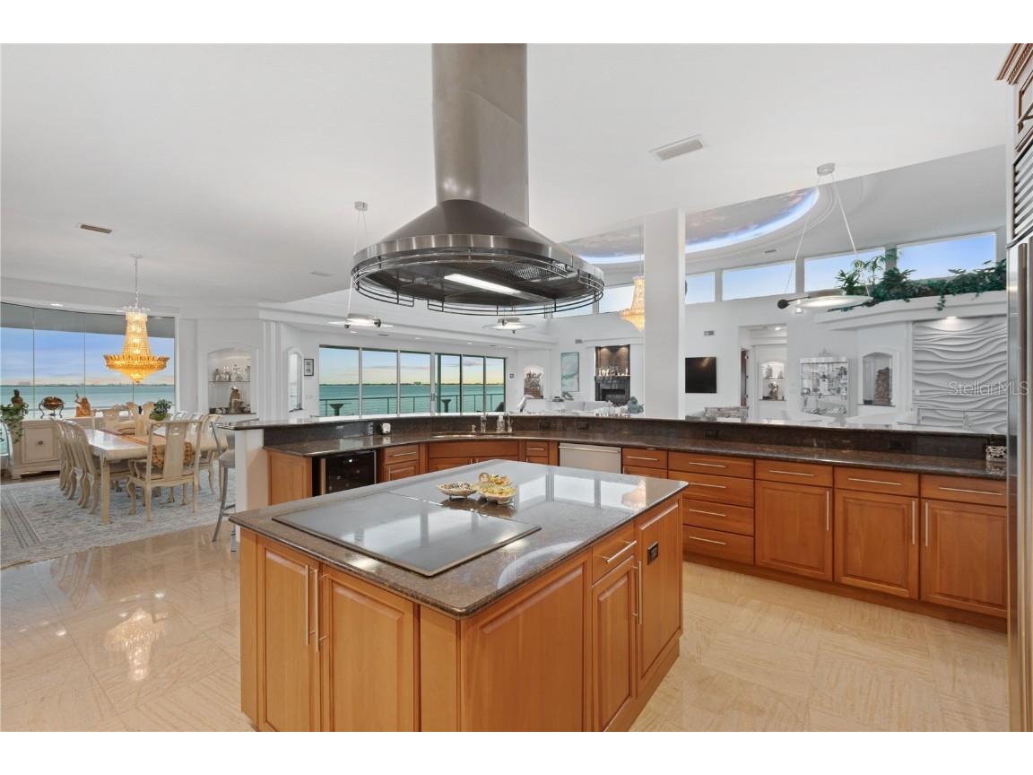 4908 64th Drive W Bradenton FL 34210 - SARASOTA BAY A4652523 image16