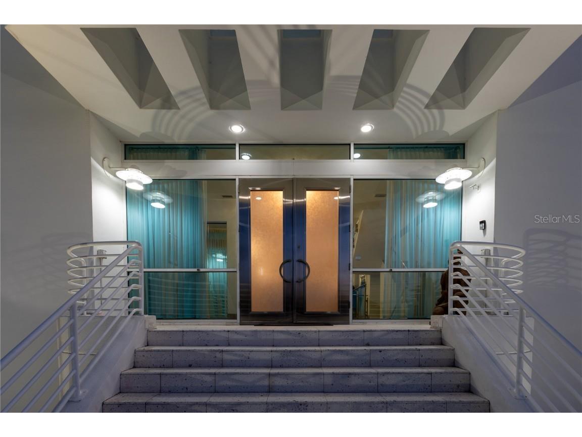 4908 64th Drive W Bradenton FL 34210 - SARASOTA BAY A4652523 image5