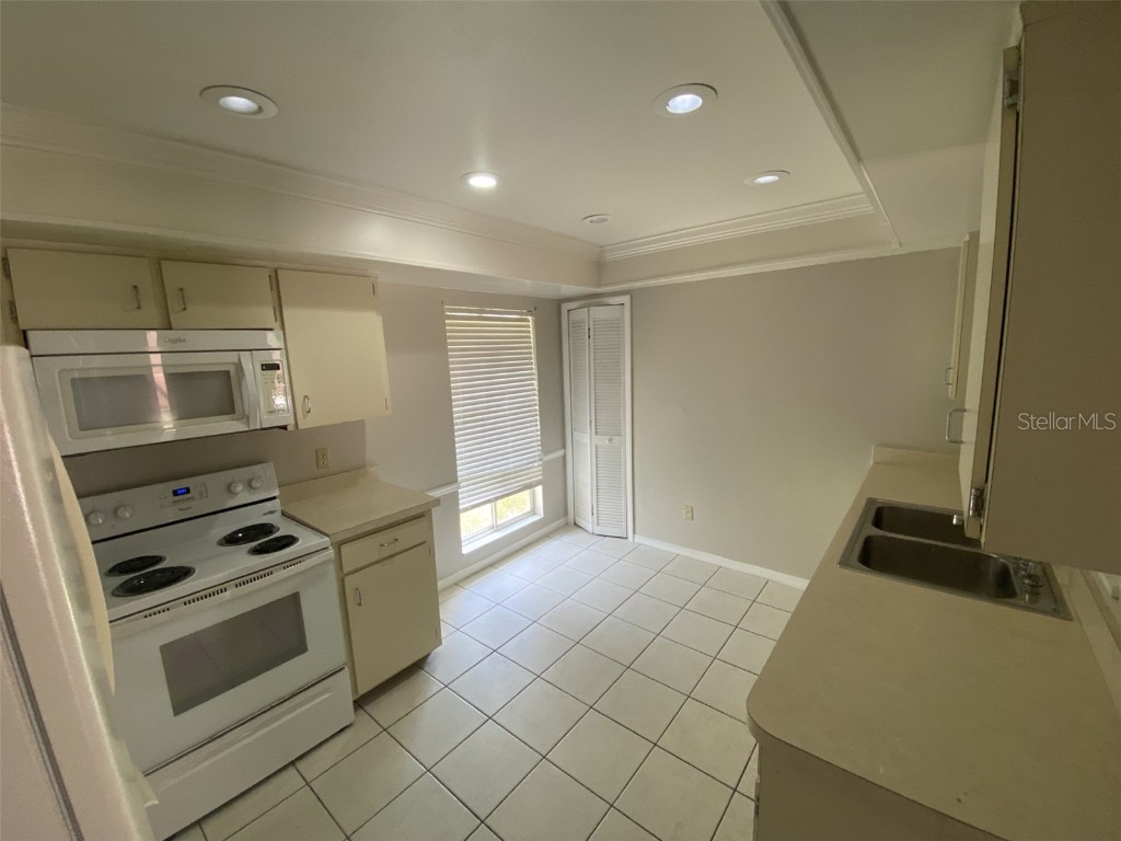 4908 Fiji Circle #13 Orlando FL 32808 G5101905 image7