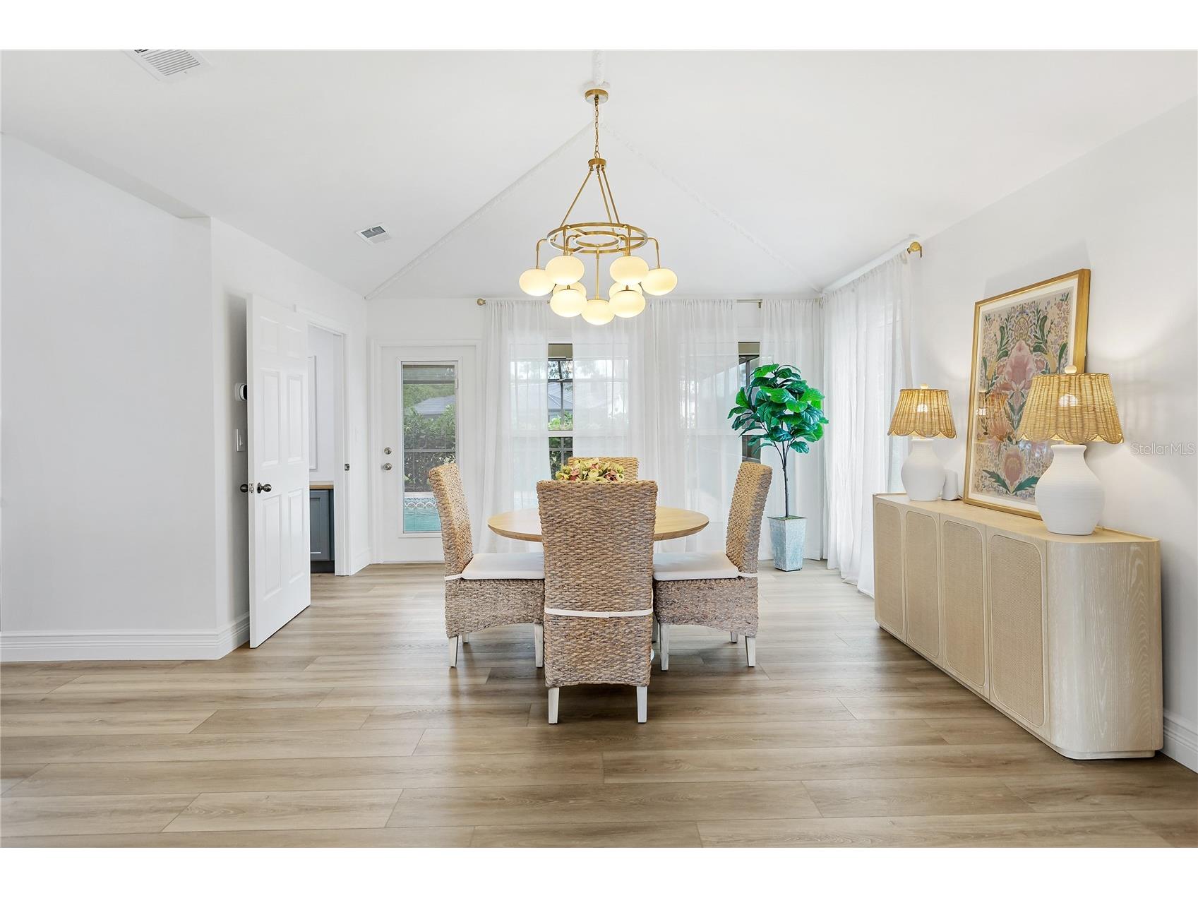 4908 Taywater Dell Sarasota FL 34235 A4694764 image18