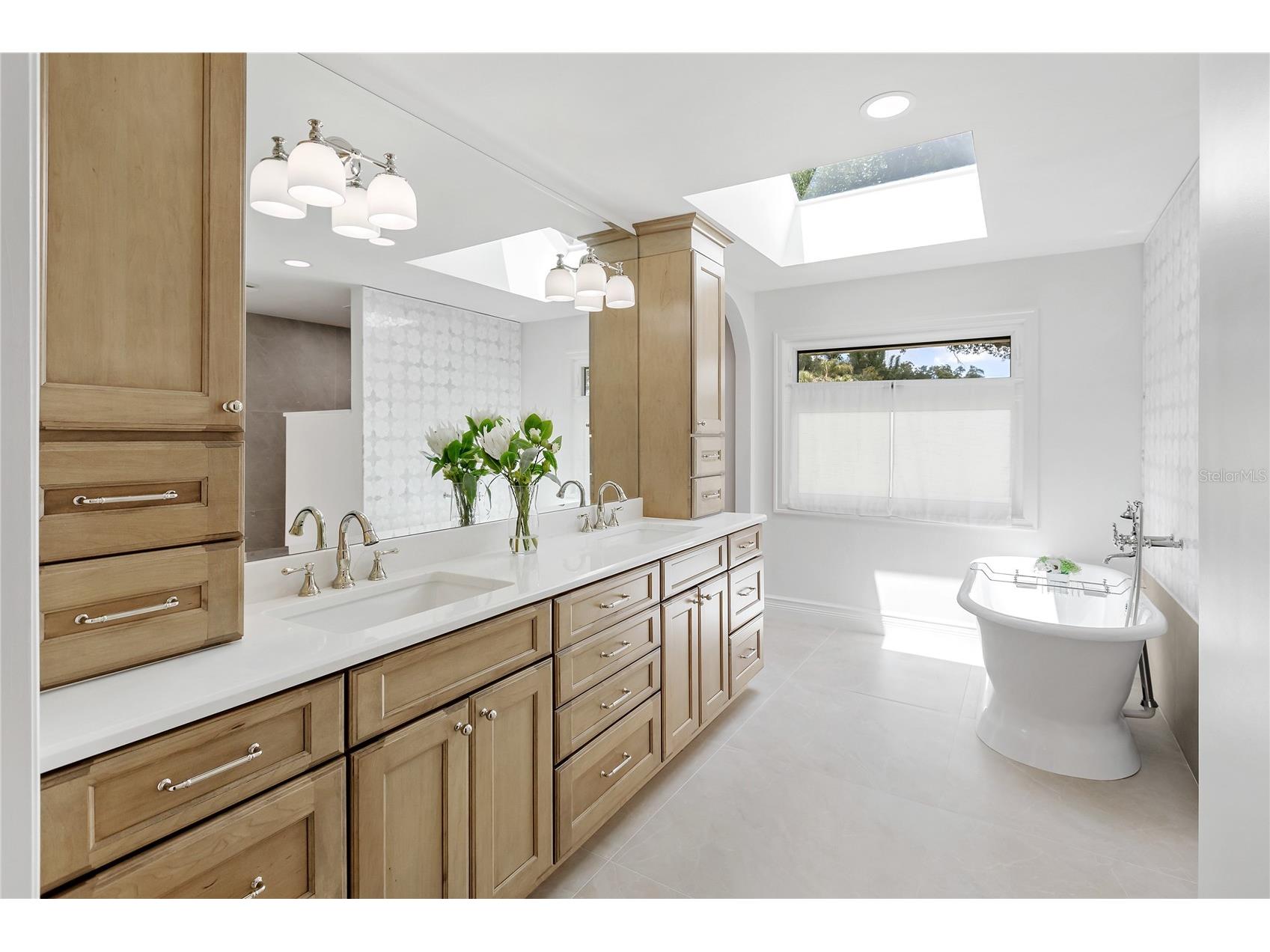 4908 Taywater Dell Sarasota FL 34235 A4694764 image34