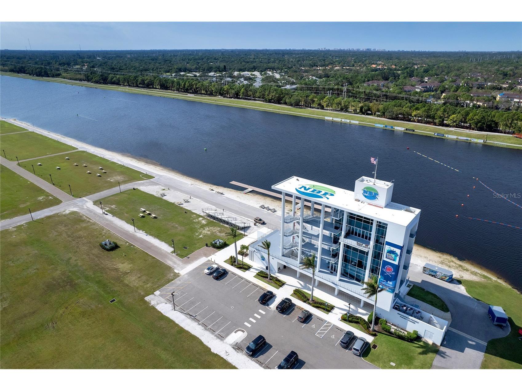 4908 Taywater Dell Sarasota FL 34235 A4694764 image64