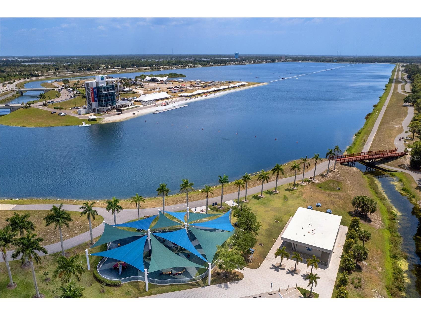4908 Taywater Dell Sarasota FL 34235 A4694764 image67