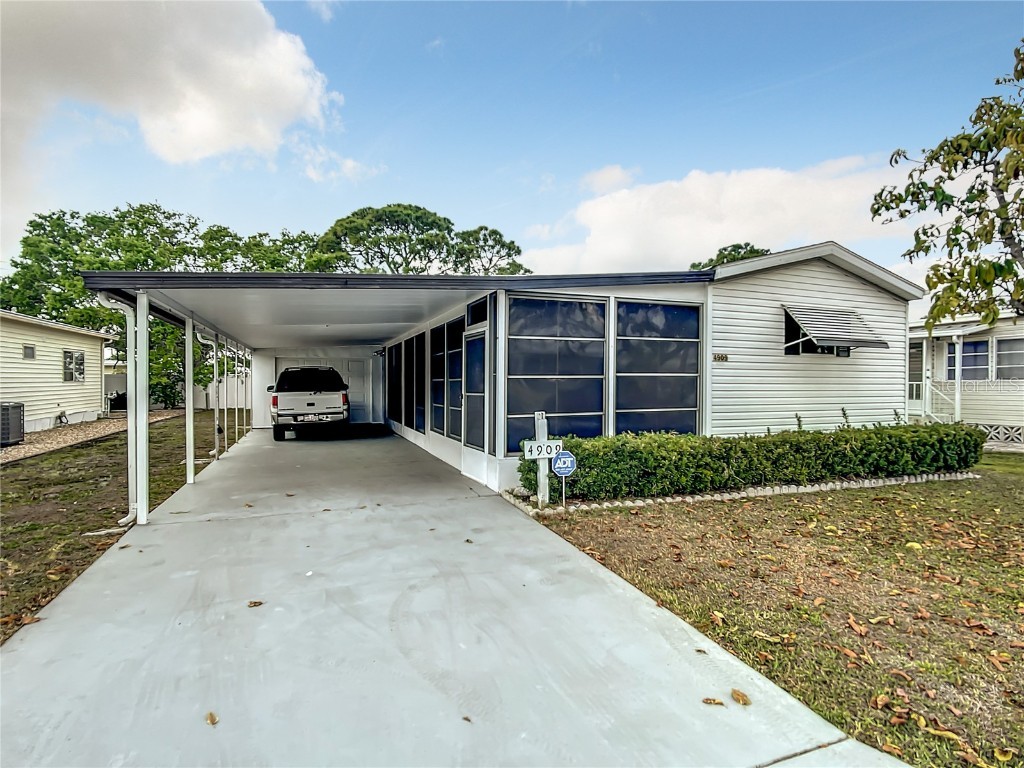 4909 4th Street W Bradenton FL 34207 S5081452 image1