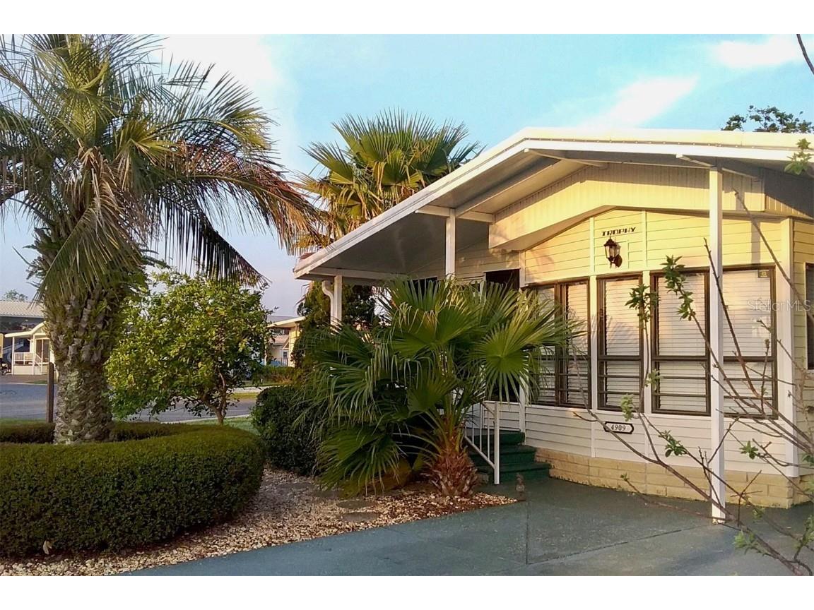 4909 Bobby Avenue #139 Zephyrhills FL 33541 T3412366 image1