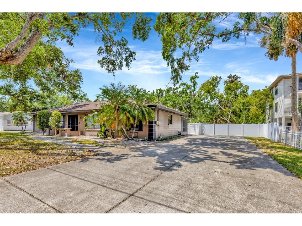 4909 S Elberon Street Tampa FL 33611 TB8397630 image2